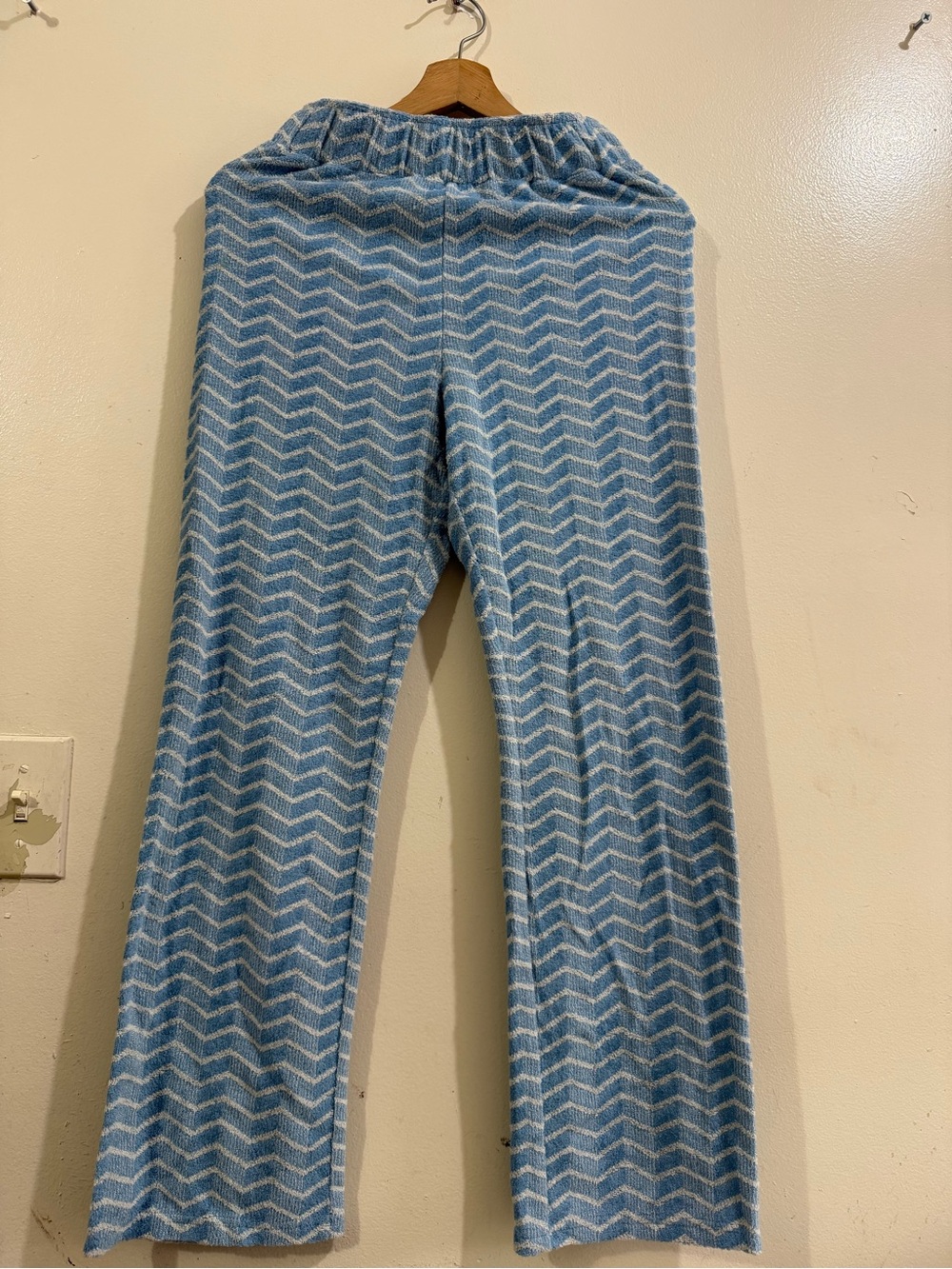 DANDY DEL MAR Soft Blue Chevron Lounge Leggings with Elastic Waist